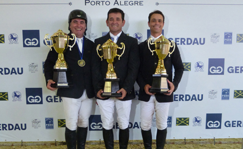 Vitor Teixeira vence GP do Circuito Indoor em POA