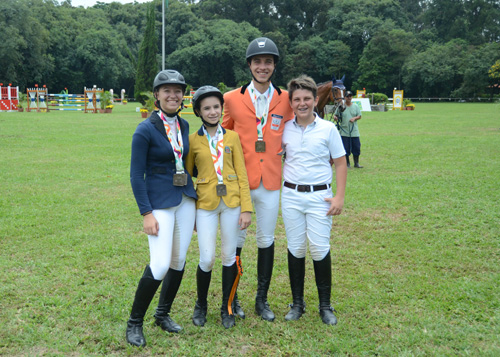 Vencedores de 1.20 e 1.30m na Final do Torneio de Verão