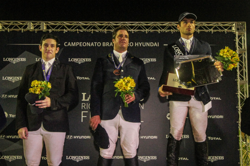 Dobradinha santamarense com Thiago Martins e Zé Reynoso no GP Longines na SHB