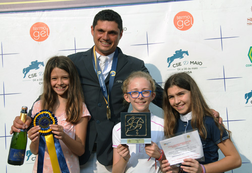 Luiz Carlos e Nina Franziska vencem os Mini GPs a 1,30m e 1,20m na Copa Sto Amaro