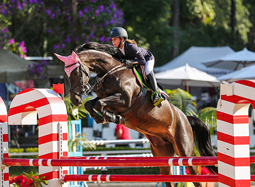 Daneli Miron é campeã Mirim na 2ª etapa do Torneio de Verão 2017