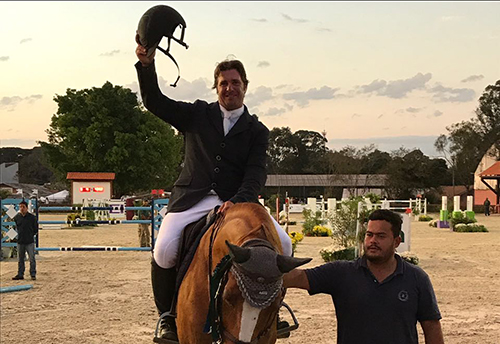 Em plena forma Zé Roberto e Azrael W faturam GP no Internacional de Curitiba