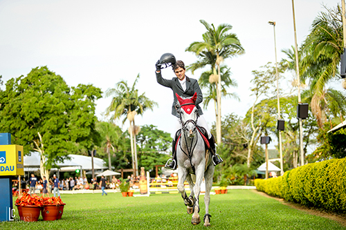 Pedro Tavora de Matos é campeão do mini GP Open Gerdau no The Best Jump