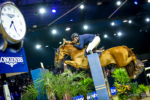 José Roberto Reynoso faz história como 1º tetracampeão do GP Internacional Indoor